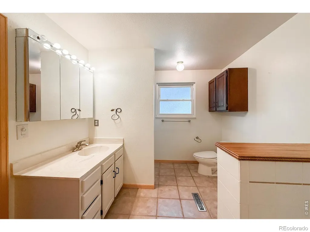 461 Karsh Drive Longmont CO 80504