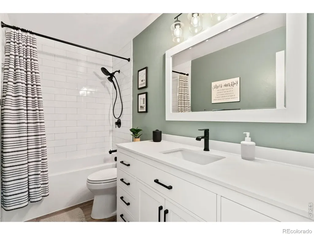 4260 Kingsbury Drive Fort Collins CO 80525