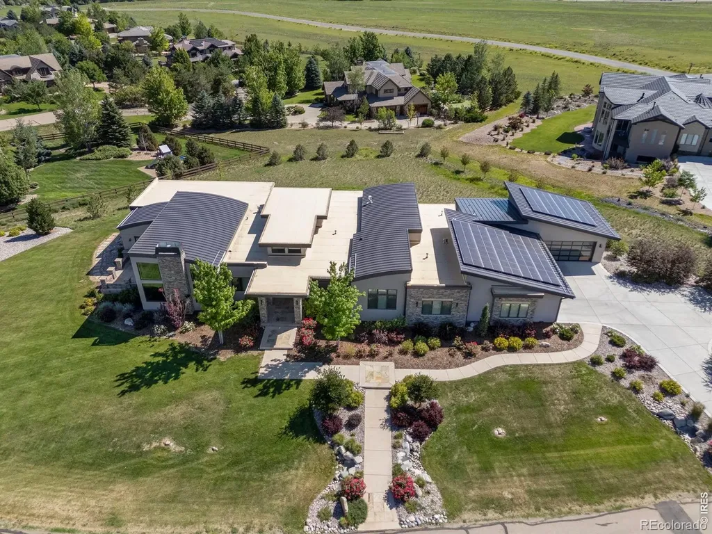 6782 Niwot Hills Drive Longmont CO 80503