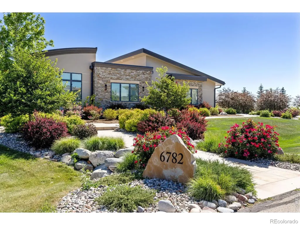 6782 Niwot Hills Drive Longmont CO 80503