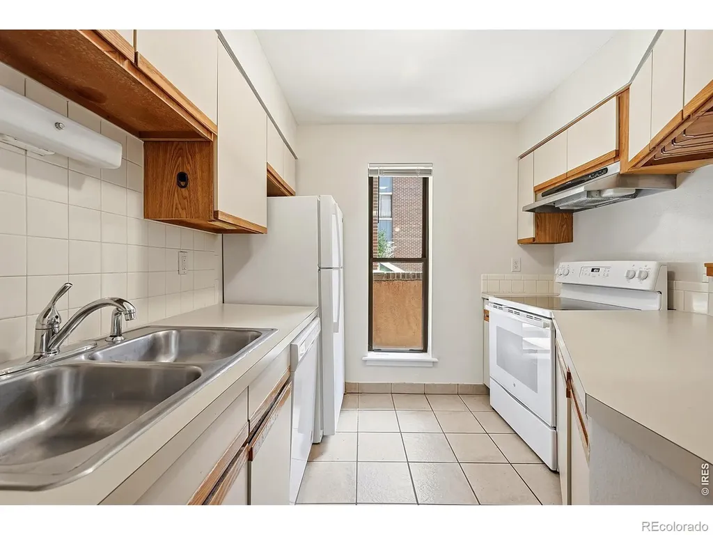 2800 Kalmia Avenue Boulder CO 80301