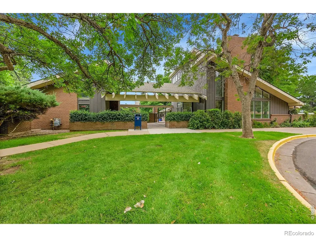 2800 Kalmia Avenue Boulder CO 80301