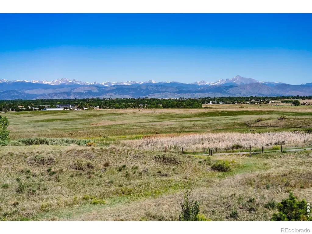 16005 Quandary Loop Broomfield CO 80023