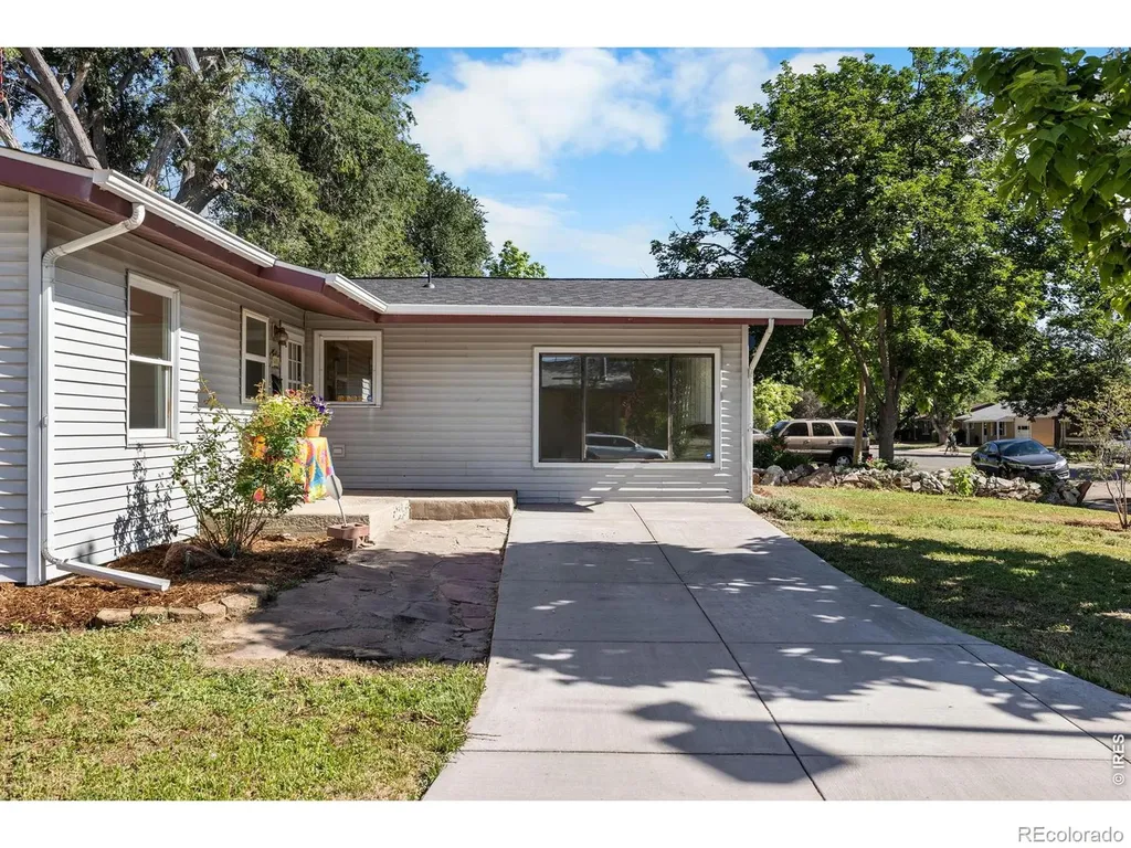 1603 Emery Street Longmont CO 80501