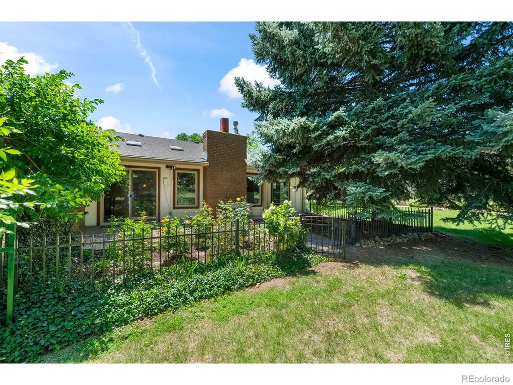 4824 Briar Ridge Court Boulder CO 80301