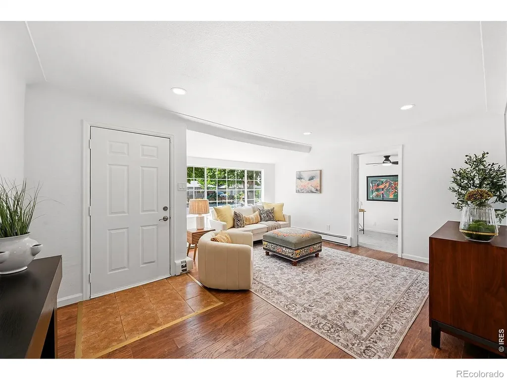1902 Kenton Street Aurora CO 80010