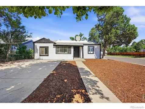 1902 Kenton Street Aurora CO 80010