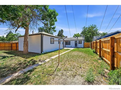 1902 Kenton Street Aurora CO 80010