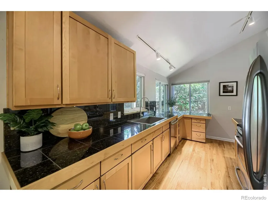 3400 E Nielsen Lane Denver CO 80210