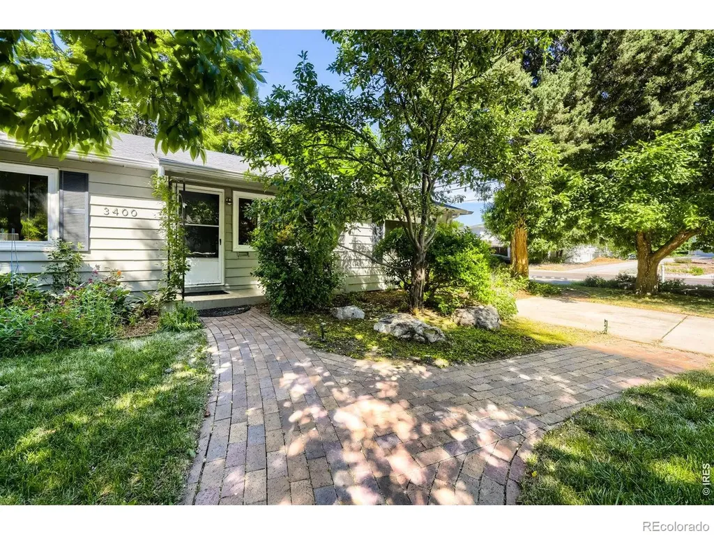 3400 E Nielsen Lane Denver CO 80210