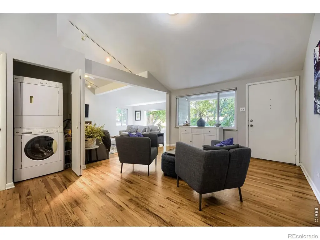 3400 E Nielsen Lane Denver CO 80210