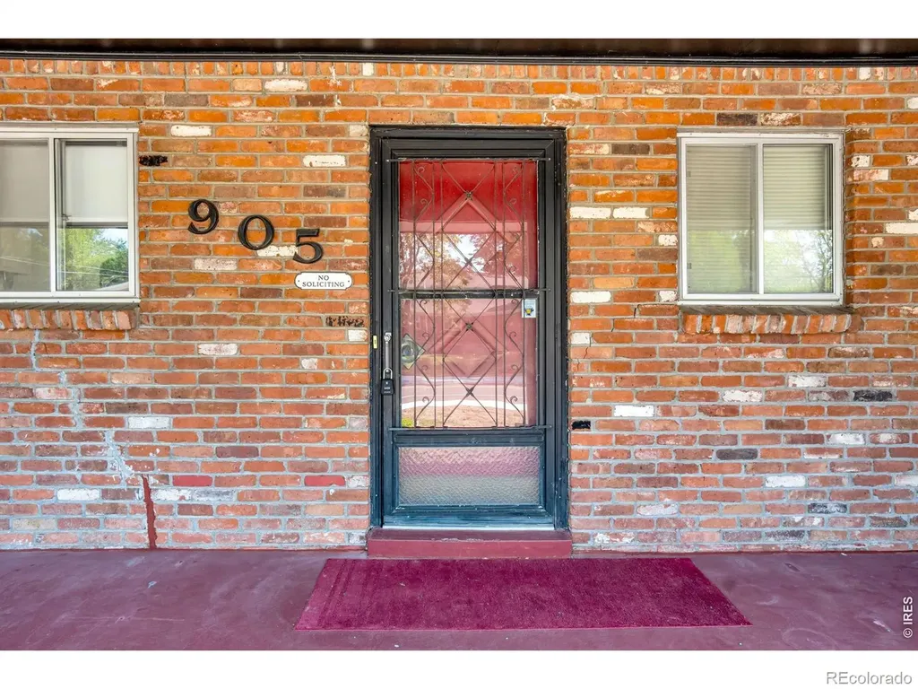 905 W 3rd Avenue Broomfield CO 80020