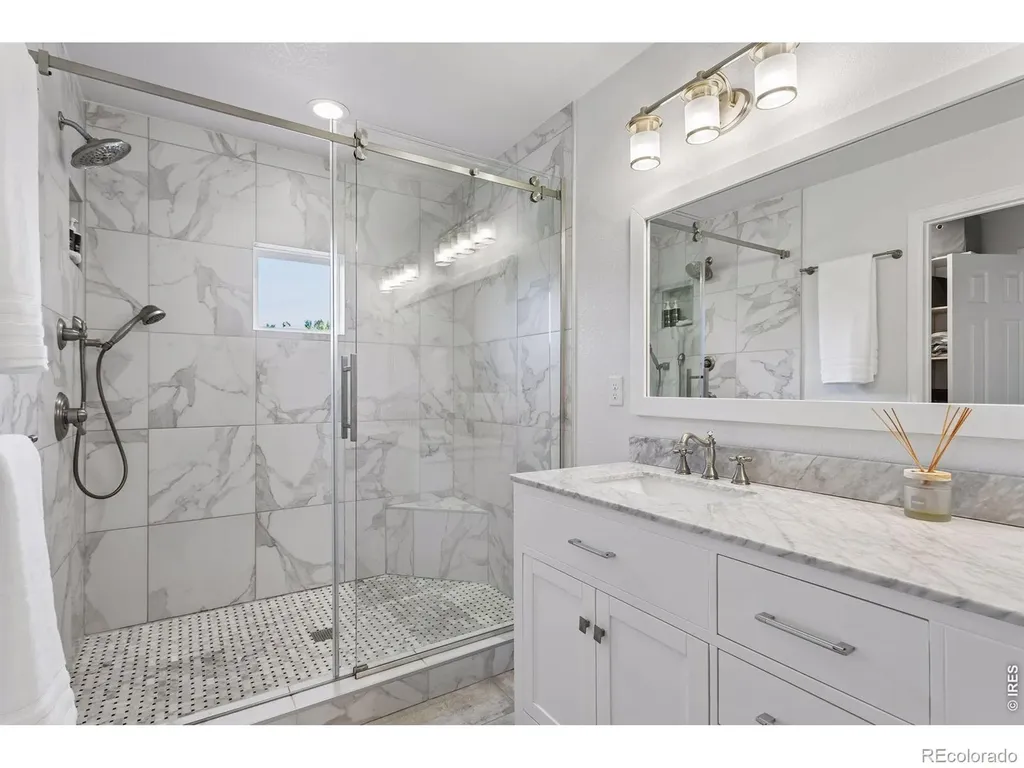 8099 Meadowdale Square Niwot CO 80503