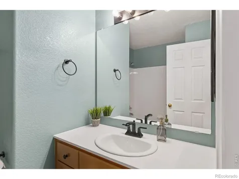 9712 Queenscliffe Drive Highlands Ranch CO 80130