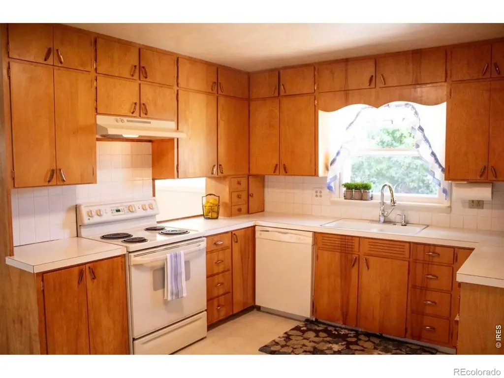 1744 N Overland Trail Fort Collins CO 80521