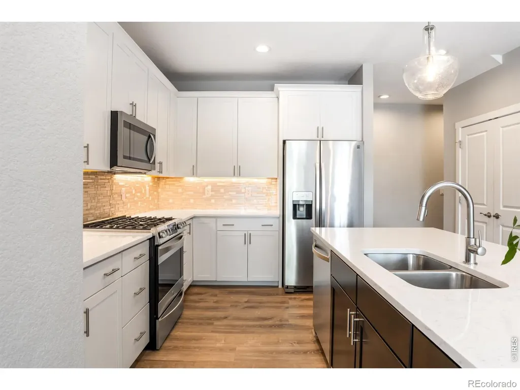 813 Grandview Mdws Drive Longmont CO 80503