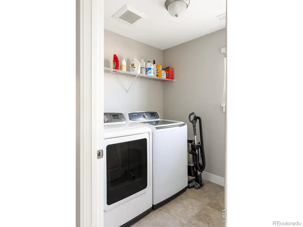 813 Grandview Mdws Drive Longmont CO 80503
