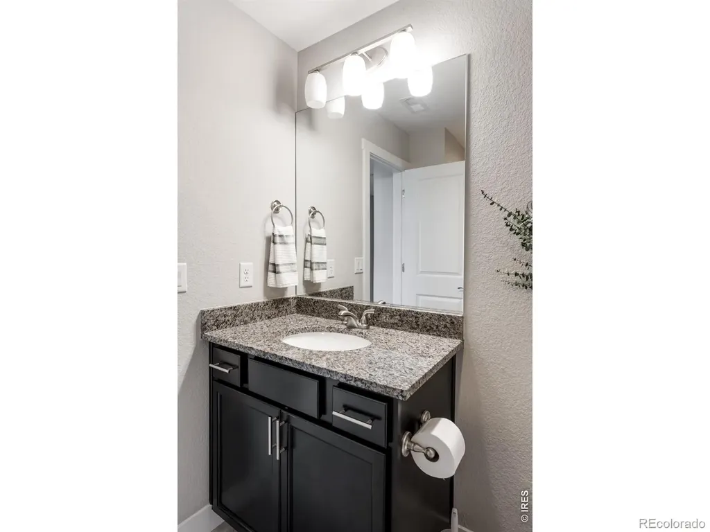 813 Grandview Mdws Drive Longmont CO 80503
