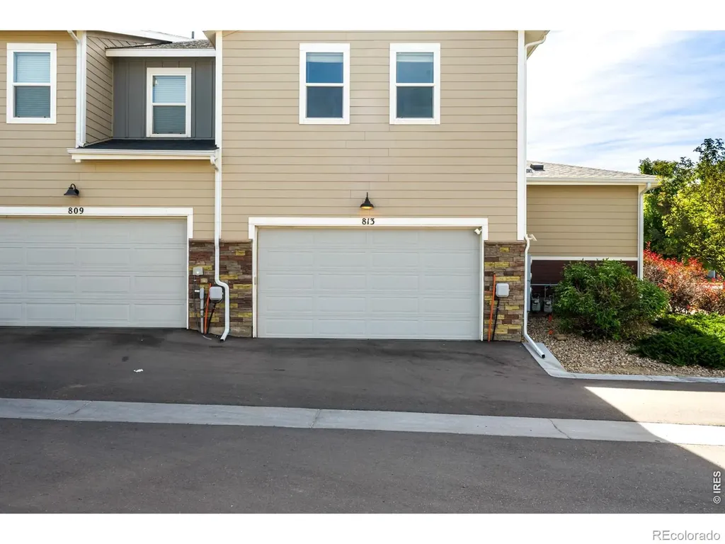 813 Grandview Mdws Drive Longmont CO 80503