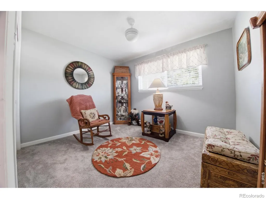 4 S Gay Drive Longmont CO 80501