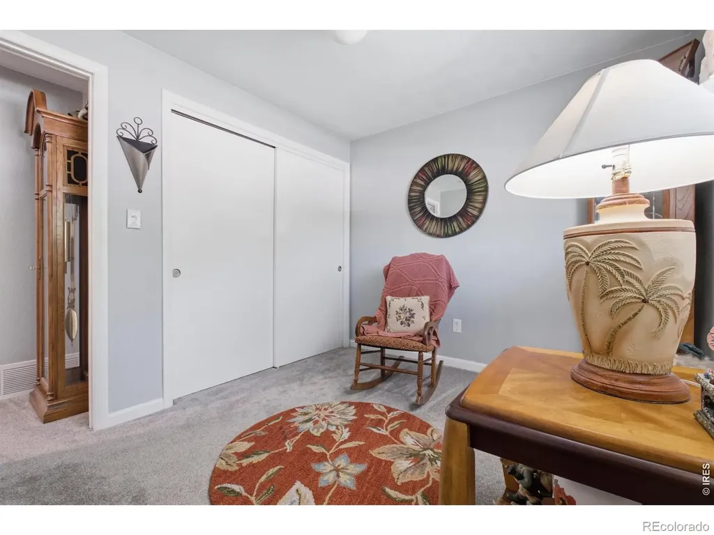 4 S Gay Drive Longmont CO 80501