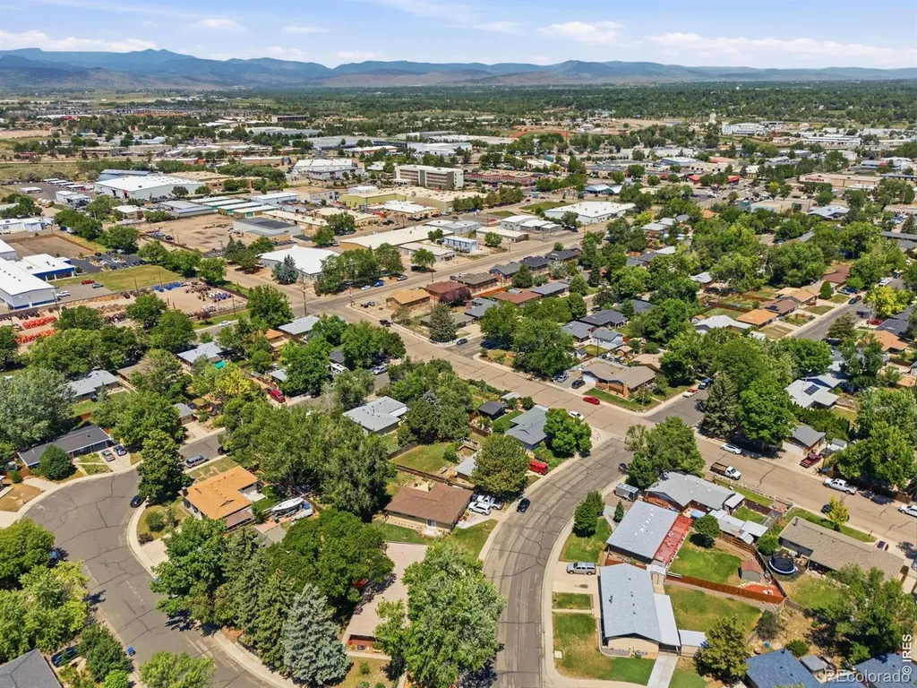 4 S Gay Drive Longmont CO 80501
