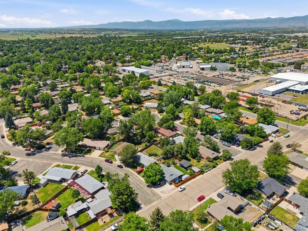 4 S Gay Drive Longmont CO 80501