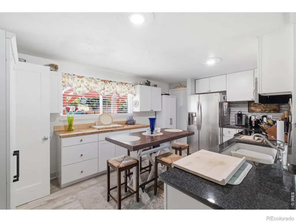 4 S Gay Drive Longmont CO 80501