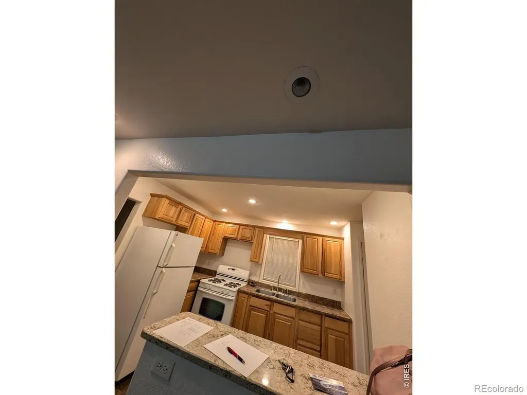103 S 8th Avenue Sterling CO 80751