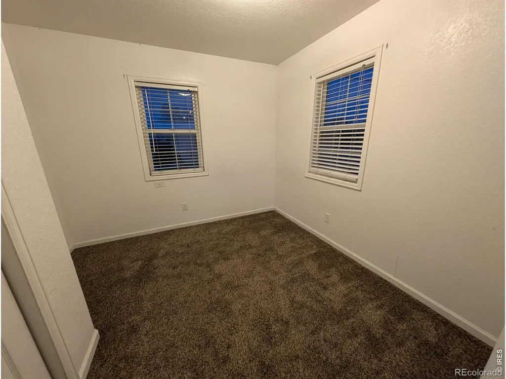 103 S 8th Avenue Sterling CO 80751