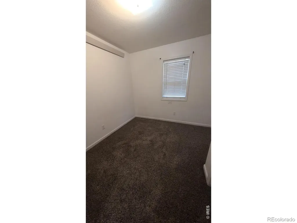103 S 8th Avenue Sterling CO 80751