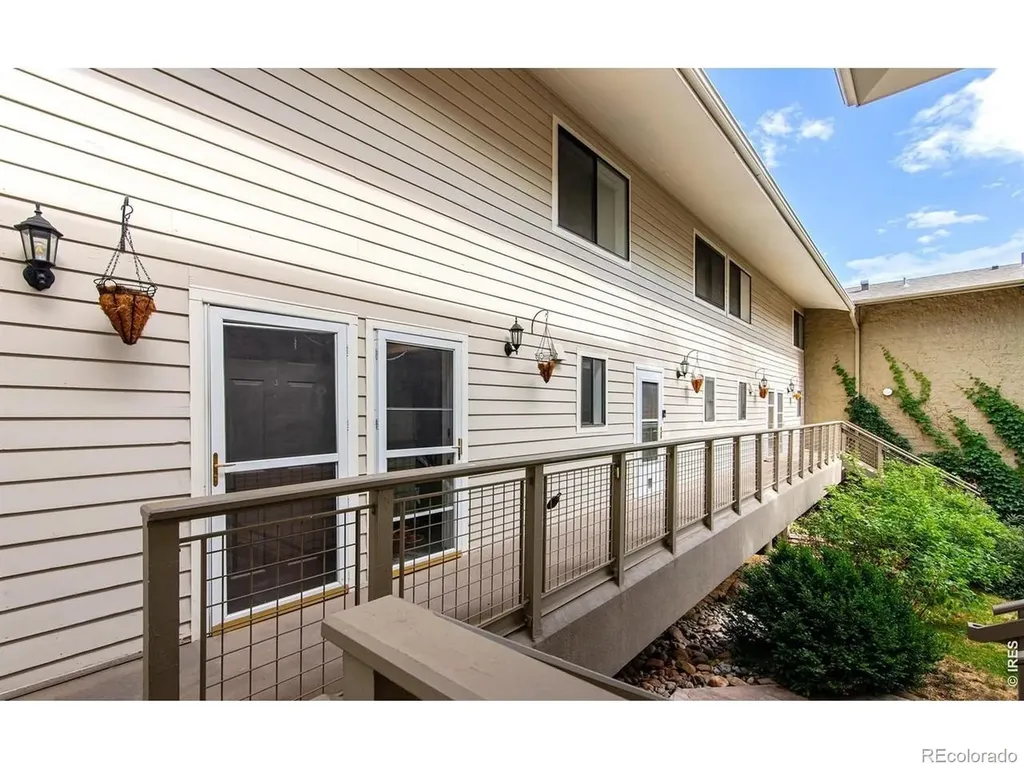 208 Pearl Street Boulder CO 80302