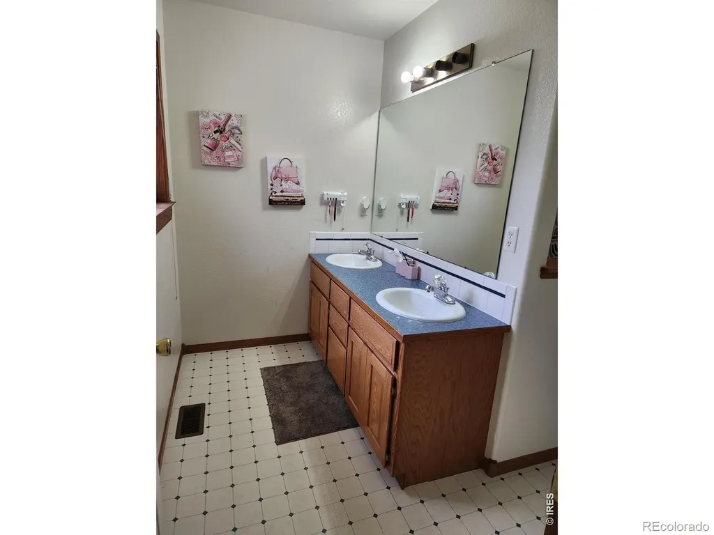661 Moose Court Loveland CO 80537