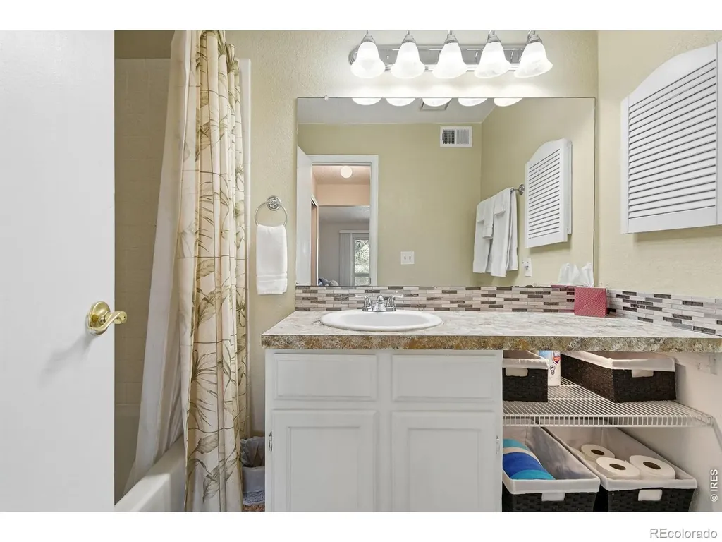 965 S Miller Street Lakewood CO 80226