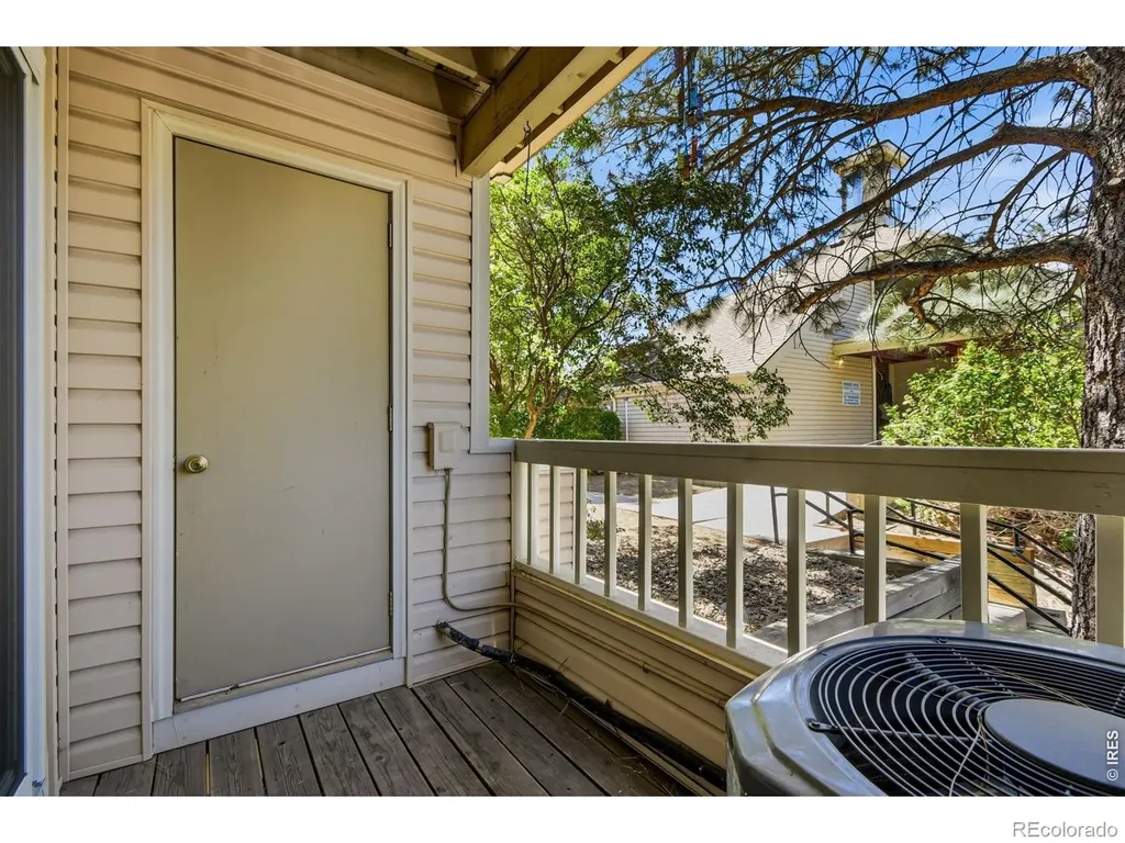 965 S Miller Street Lakewood CO 80226