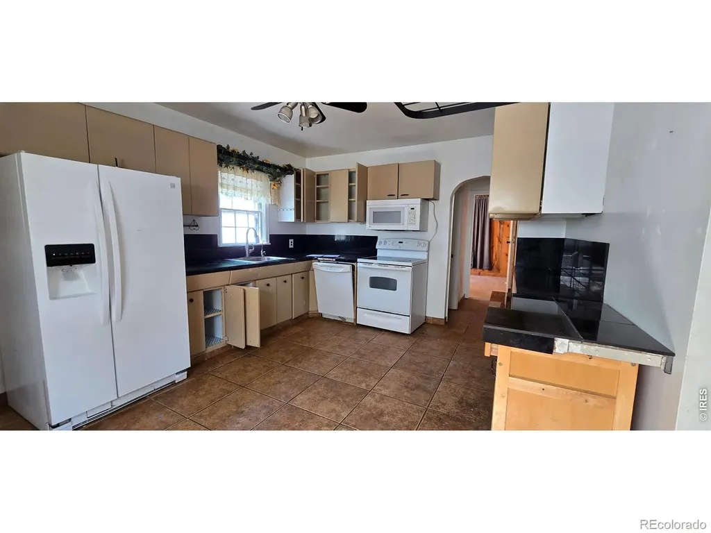 509 Columbine Street Sterling CO 80751