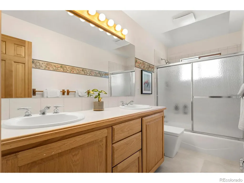 200 Rocky Knob Lane Nederland CO 80466
