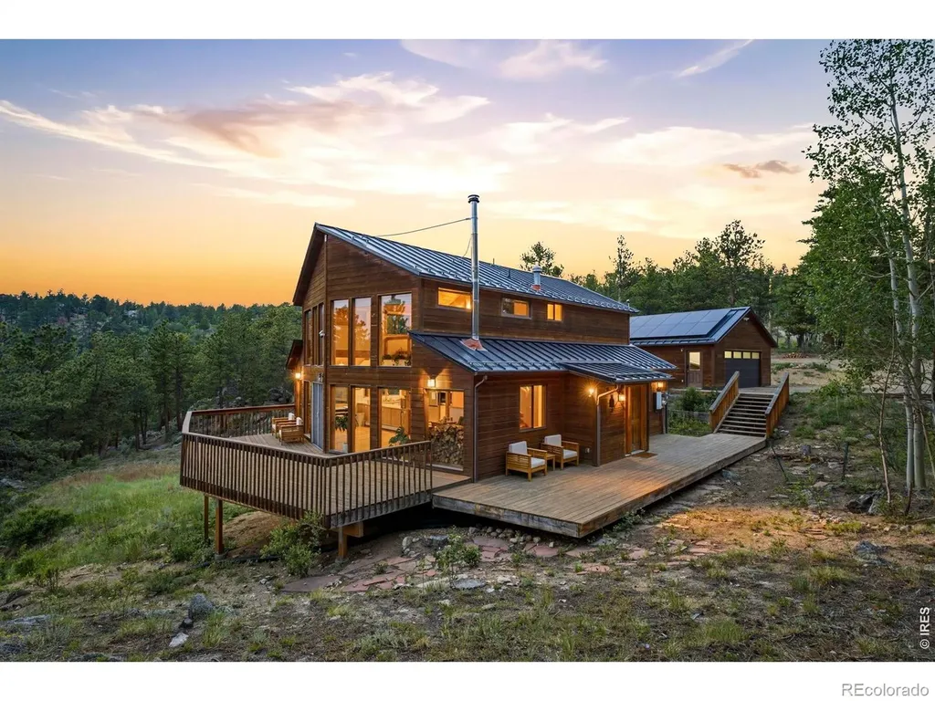 200 Rocky Knob Lane Nederland CO 80466