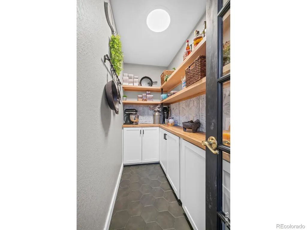 7815 Dry Willow Way Colorado Springs CO 80908
