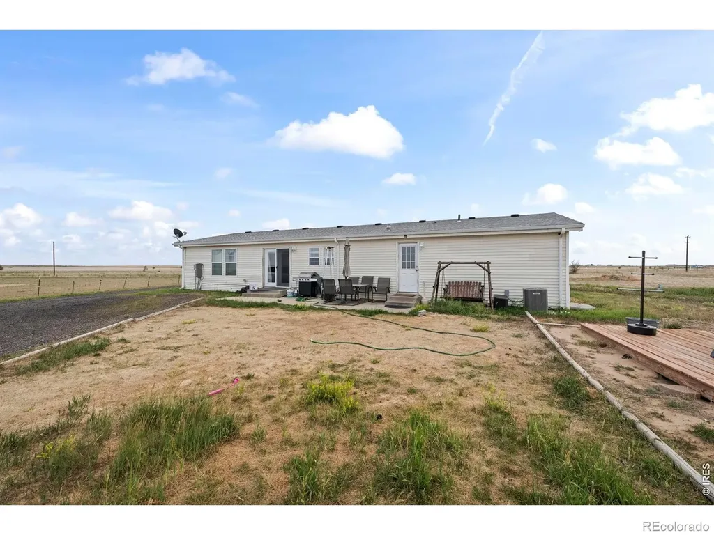 42605 E 112th Avenue Bennett CO 80102