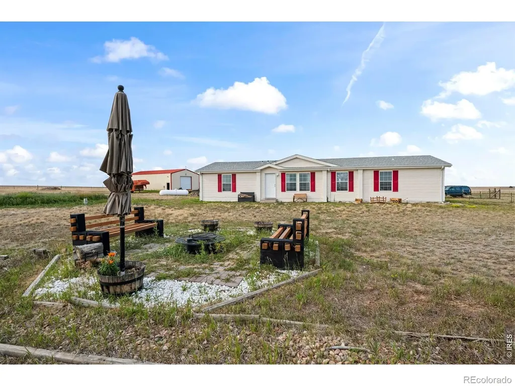42605 E 112th Avenue Bennett CO 80102