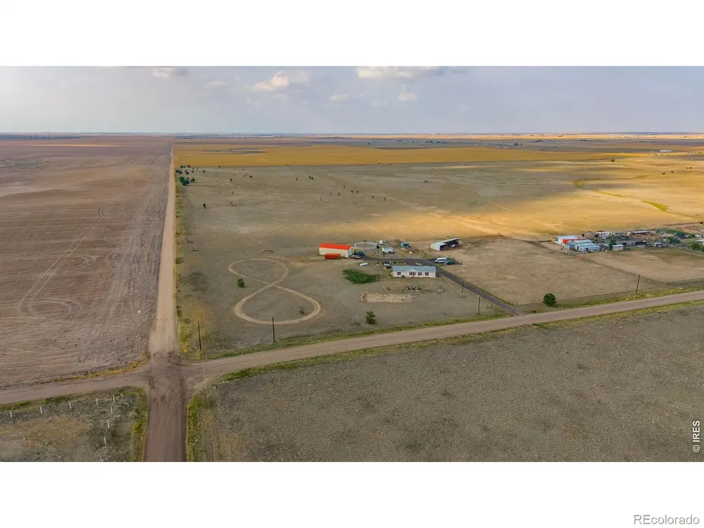 42605 E 112th Avenue Bennett CO 80102