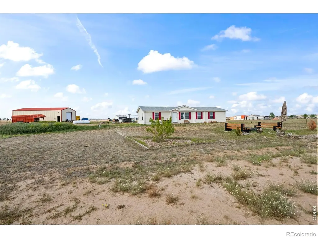 42605 E 112th Avenue Bennett CO 80102