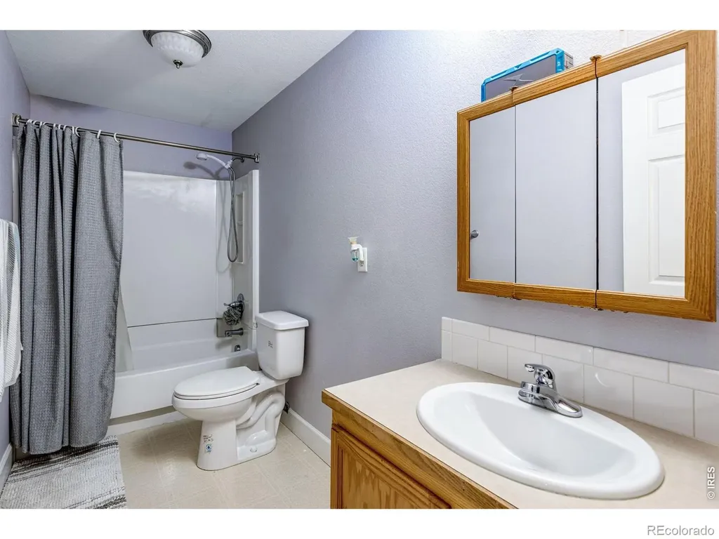 3810 Dove Lane Evans CO 80620