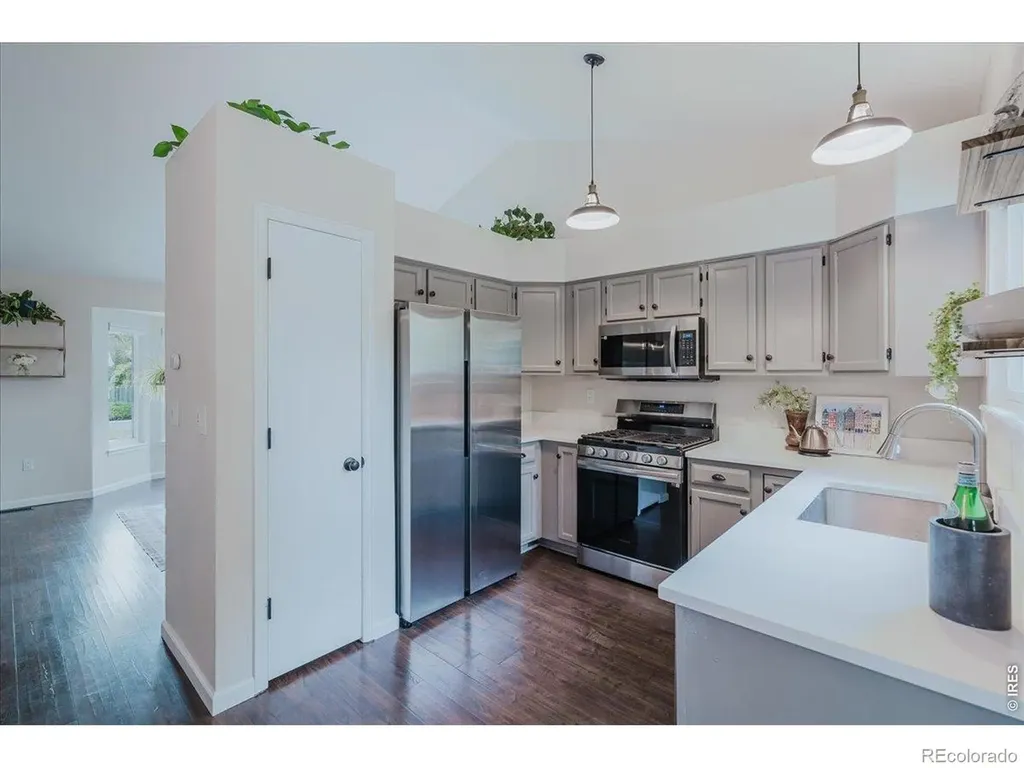 8433 Tabor Circle Arvada CO 80005
