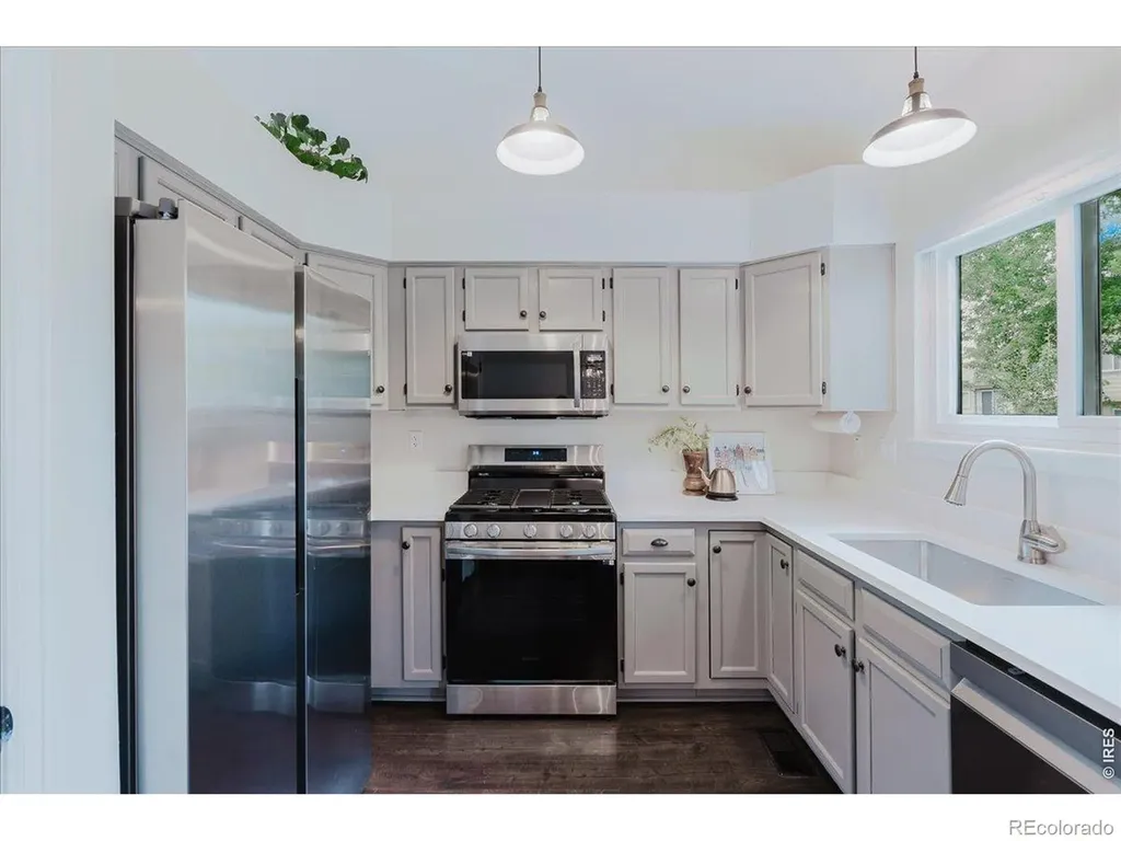8433 Tabor Circle Arvada CO 80005