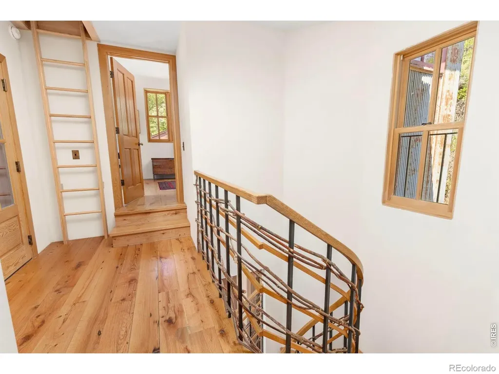 22 Artesian Drive Eldorado Springs CO 80025