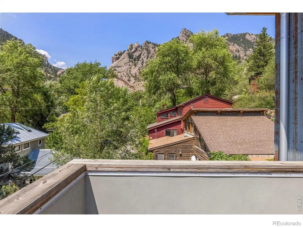 22 Artesian Drive Eldorado Springs CO 80025
