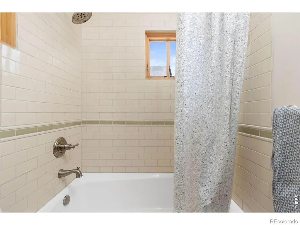 22 Artesian Drive Eldorado Springs CO 80025