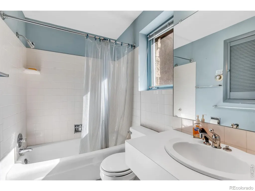 5566 Sugarloaf Road Boulder CO 80302